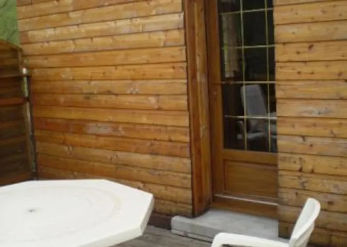 Ancienne Chapelle Amenagee En Independant Avec Terrasse Et Cheminee - Fr-1-589-463 *